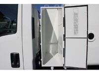 いすゞエルフパッカー車（塵芥車）小型（2t・3t）[写真29]