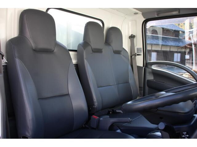 いすゞエルフパッカー車（塵芥車）小型（2t・3t）[写真33]