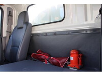 いすゞエルフパッカー車（塵芥車）小型（2t・3t）[写真41]