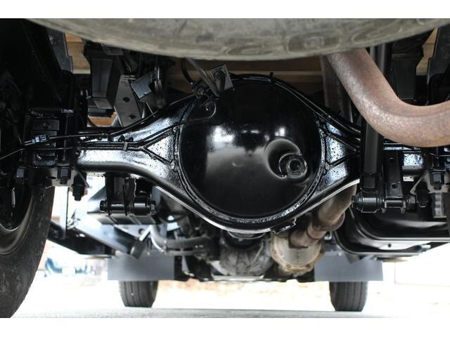 いすゞエルフクレーン4段小型（2t・3t）[写真27]