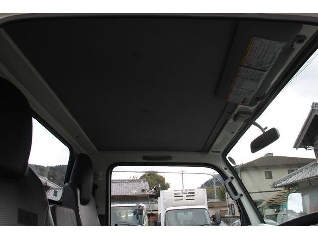 いすゞエルフクレーン4段小型（2t・3t）[写真35]