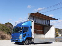 いすゞフォワードアルミウイング増トン（6t・8t）[写真01]