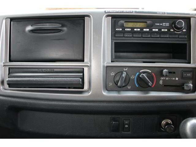 日野レンジャークレーン4段中型（4t）[写真33]