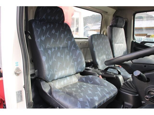 日野レンジャークレーン4段中型（4t）[写真38]