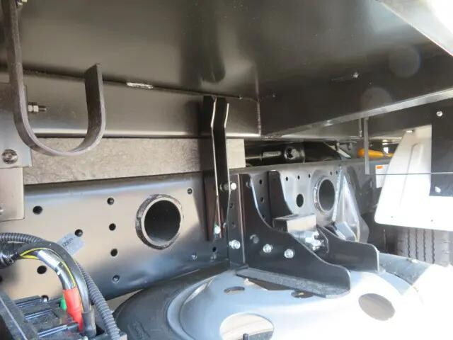 三菱ふそうキャンターダンプ小型（2t・3t）[写真33]