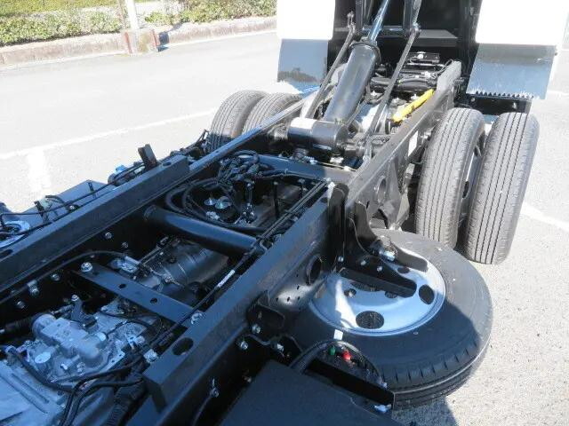 三菱ふそうキャンターダンプ小型（2t・3t）[写真39]