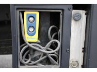 いすゞエルフ平ボディ小型（2t・3t）[写真21]