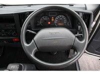 いすゞエルフ平ボディ小型（2t・3t）[写真31]