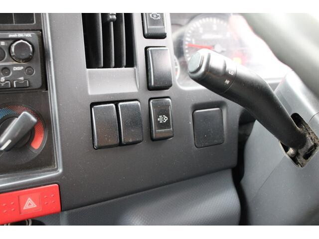 いすゞエルフ平ボディ小型（2t・3t）[写真33]