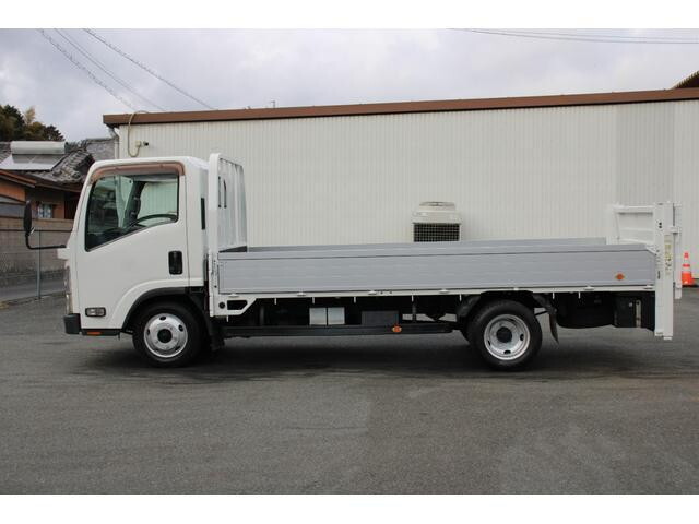 いすゞエルフ平ボディ小型（2t・3t）[写真07]