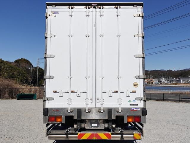 三菱ふそうスーパーグレート冷凍車（冷蔵車）大型（10t）[写真02]