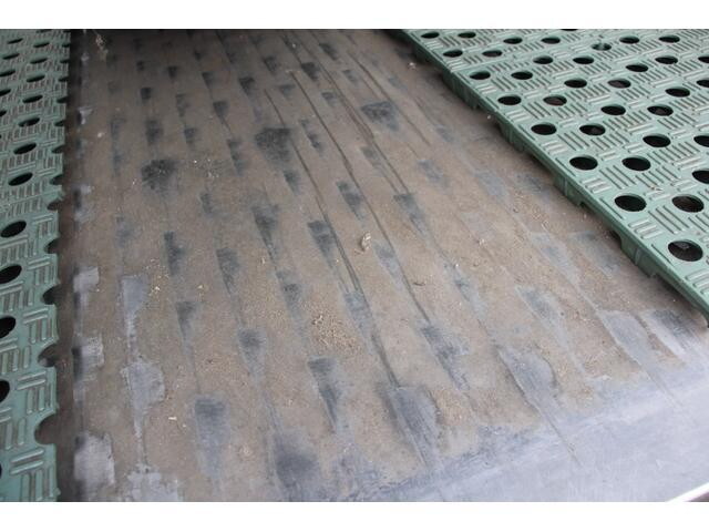 日野デュトロ冷凍車（冷蔵車）小型（2t・3t）[写真19]