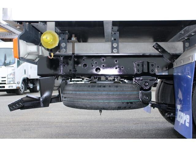 日野デュトロ冷凍車（冷蔵車）小型（2t・3t）[写真24]