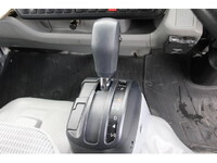 日野デュトロ冷凍車（冷蔵車）小型（2t・3t）[写真37]