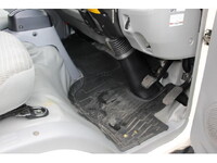 日野デュトロ冷凍車（冷蔵車）小型（2t・3t）[写真40]