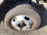 三菱ふそうキャンター平ボディ小型（2t・3t）[写真13]