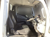 三菱ふそうキャンター平ボディ小型（2t・3t）[写真27]