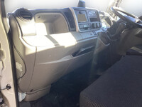 三菱ふそうキャンター平ボディ小型（2t・3t）[写真28]