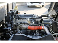 三菱ふそうキャンター平ボディ小型（2t・3t）[写真13]