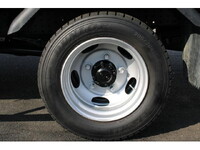 三菱ふそうキャンター平ボディ小型（2t・3t）[写真28]