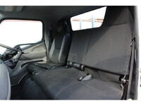 三菱ふそうキャンター平ボディ小型（2t・3t）[写真38]