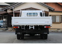 三菱ふそうキャンター平ボディ小型（2t・3t）[写真07]