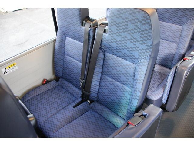 三菱ふそうローザマイクロバス[写真15]