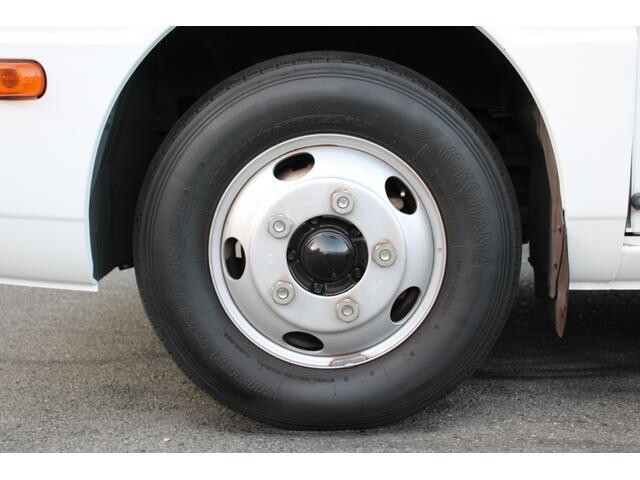 三菱ふそうローザマイクロバス[写真28]