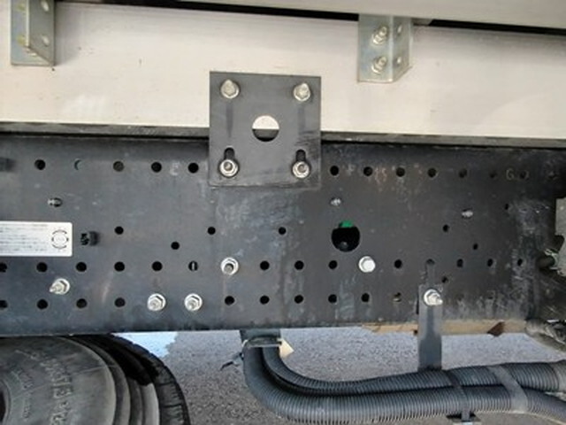 UDトラックスコンドルアルミウイング中型（4t）[写真14]