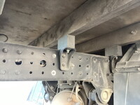 三菱ふそうキャンター平ボディ小型（2t・3t）[写真18]