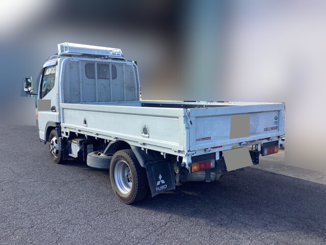 三菱ふそうキャンター平ボディ小型（2t・3t）[写真04]