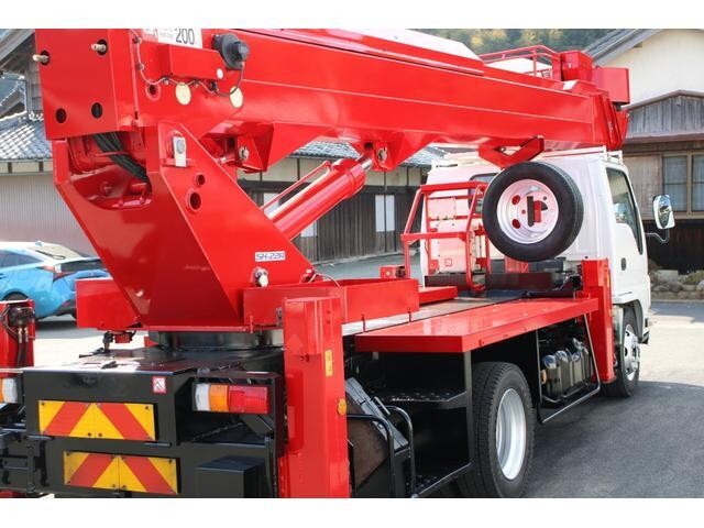 いすゞエルフ高所作業車小型（2t・3t）[写真10]