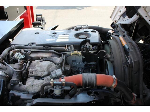 いすゞエルフ高所作業車小型（2t・3t）[写真15]