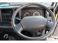 いすゞエルフ高所作業車小型（2t・3t）[写真34]