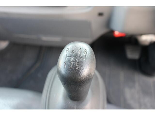 いすゞエルフ高所作業車小型（2t・3t）[写真40]