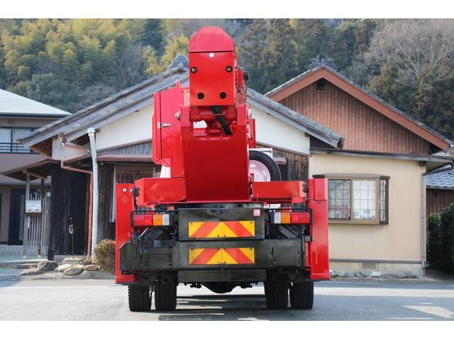 いすゞエルフ高所作業車小型（2t・3t）[写真09]