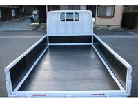 三菱ふそうキャンター平ボディ小型（2t・3t）[写真17]