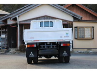 三菱ふそうキャンター平ボディ小型（2t・3t）[写真07]