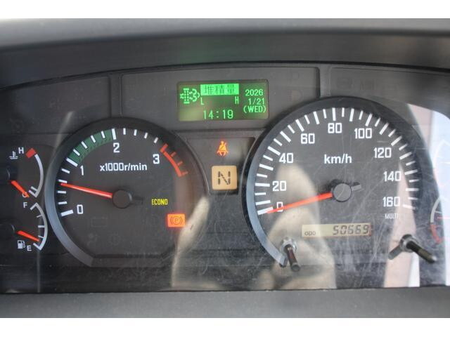 いすゞフォワードクレーン4段中型（4t）[写真31]