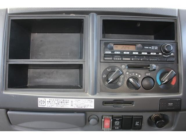 いすゞフォワードクレーン4段中型（4t）[写真32]