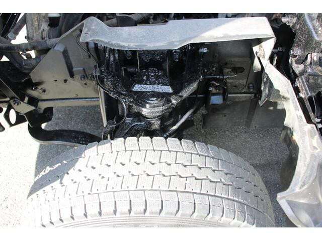 いすゞエルフ平ボディ小型（2t・3t）[写真13]