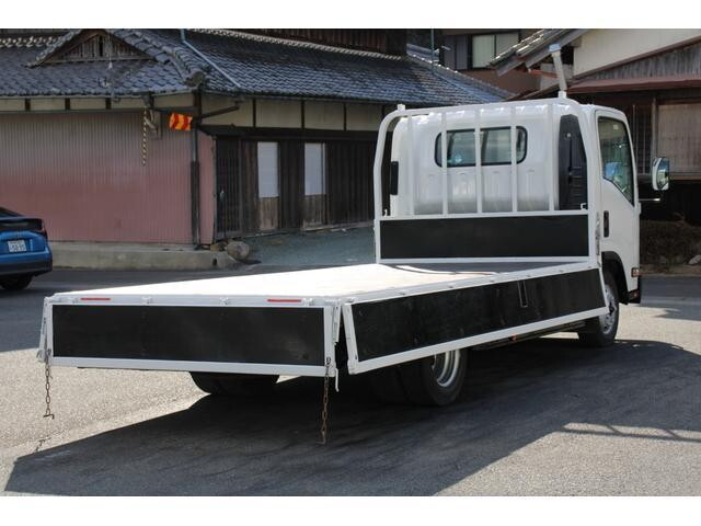 いすゞエルフ平ボディ小型（2t・3t）[写真16]