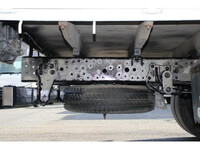 いすゞエルフ平ボディ小型（2t・3t）[写真24]