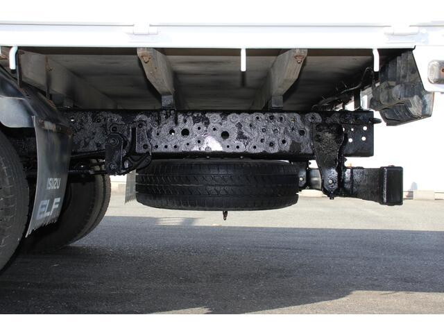 いすゞエルフ平ボディ小型（2t・3t）[写真26]