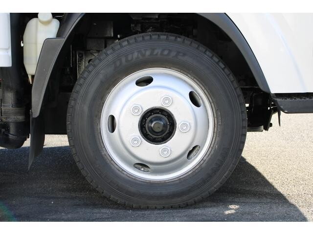 いすゞエルフ平ボディ小型（2t・3t）[写真30]