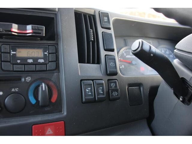 いすゞエルフ平ボディ小型（2t・3t）[写真35]