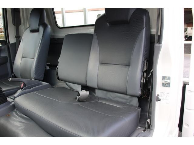 いすゞエルフ平ボディ小型（2t・3t）[写真37]