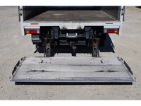 三菱ふそうキャンターアルミウイング小型（2t・3t）[写真19]