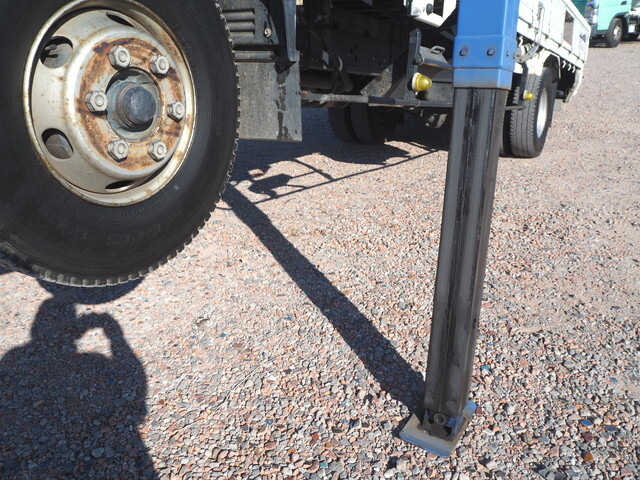 いすゞフォワードセルフクレーン4段中型（4t）[写真15]