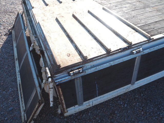 いすゞフォワードセルフクレーン4段中型（4t）[写真17]